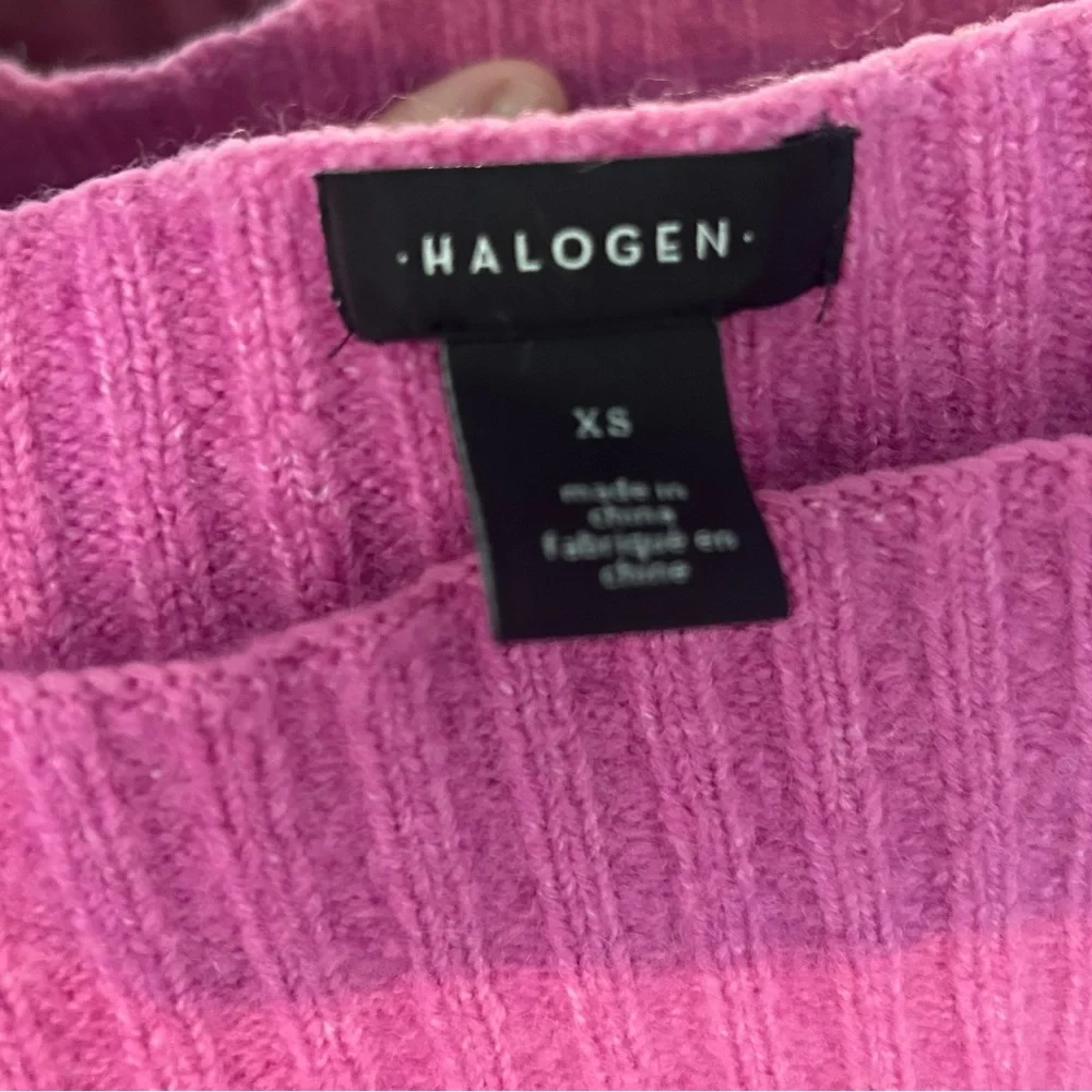 Halogen fuchsia ribbed